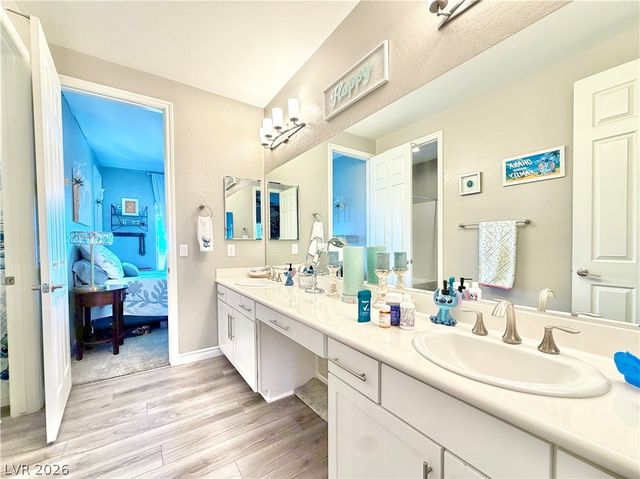 272 Highspring Street, Las Vegas, NV 89138