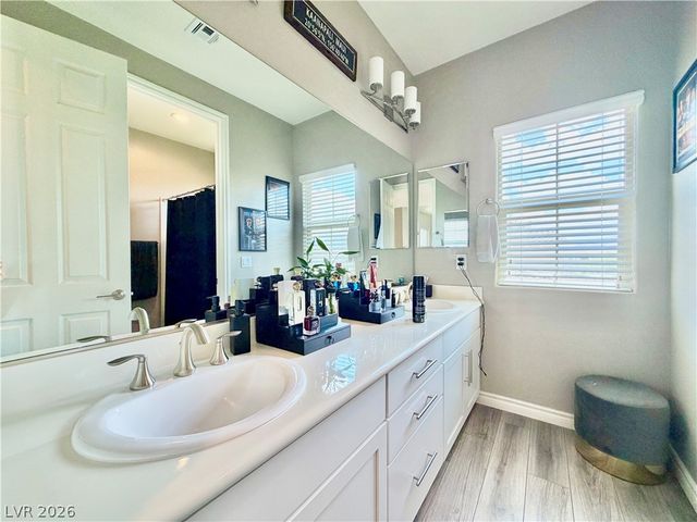 272 Highspring Street, Las Vegas, NV 89138