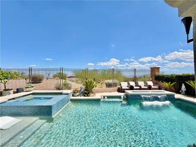 272 Highspring Street, Las Vegas, NV 89138