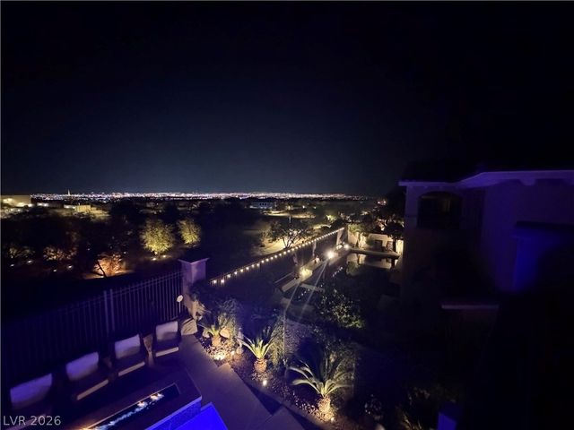 272 Highspring Street, Las Vegas, NV 89138