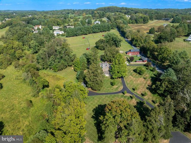 1175 MEETINGHOUSE, West Chester, PA 19382