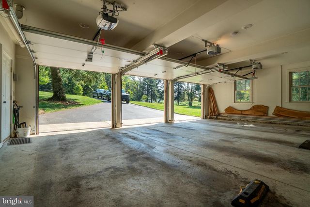 1175 MEETINGHOUSE, West Chester, PA 19382