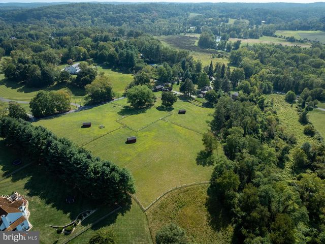 1175 MEETINGHOUSE, West Chester, PA 19382