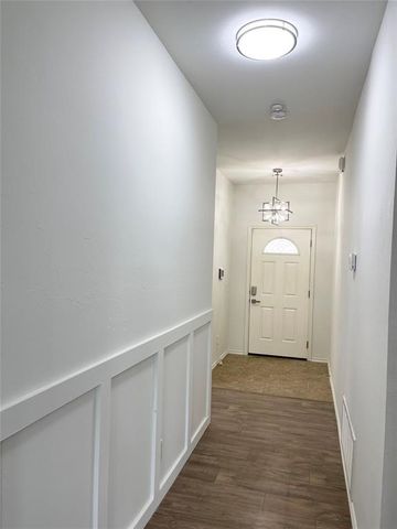 9216 NW 71st Street, Yukon, OK 73099