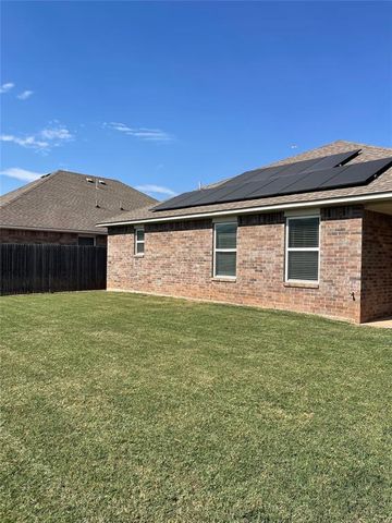 9216 NW 71st Street, Yukon, OK 73099