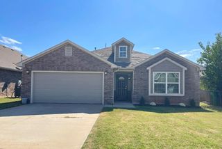 9216 NW 71st Street, Yukon, OK 73099