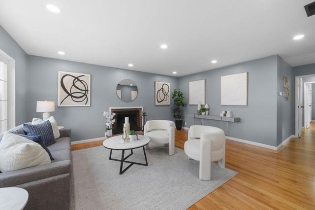 2700 Rollingwood Drive, San Bruno, CA 94066