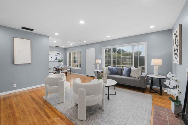2700 Rollingwood Drive, San Bruno, CA 94066