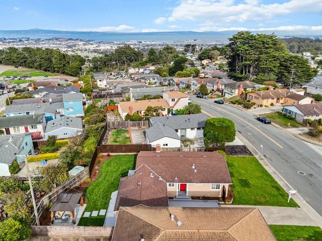 2700 Rollingwood Drive, San Bruno, CA 94066