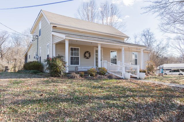 2541 Spring St, Pleasant View, TN 37146