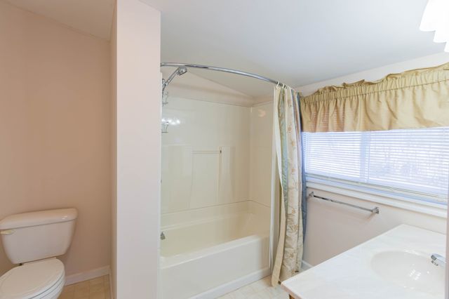 2541 Spring St, Pleasant View, TN 37146