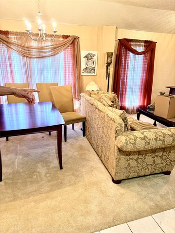 1312 Sunshine Court, Lancaster, TX 75134