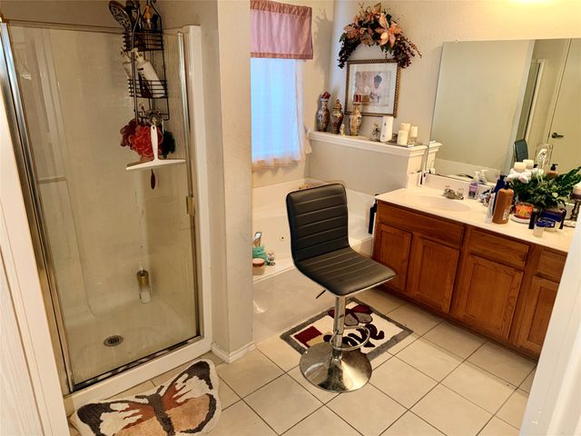 1312 Sunshine Court, Lancaster, TX 75134