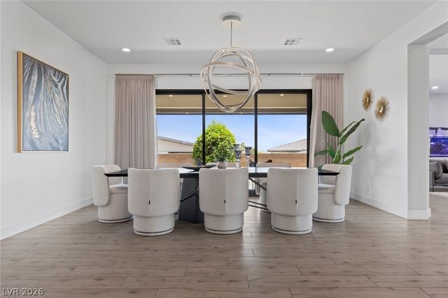 9841 West El Campo Grande Avenue, Las Vegas, NV 89149