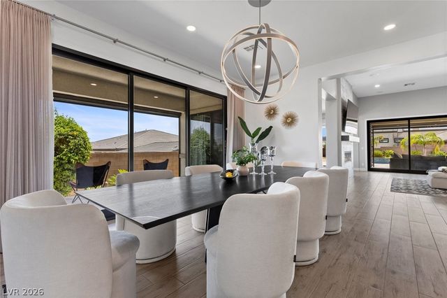 9841 West El Campo Grande Avenue, Las Vegas, NV 89149