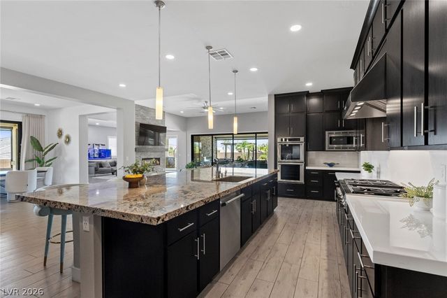 9841 West El Campo Grande Avenue, Las Vegas, NV 89149