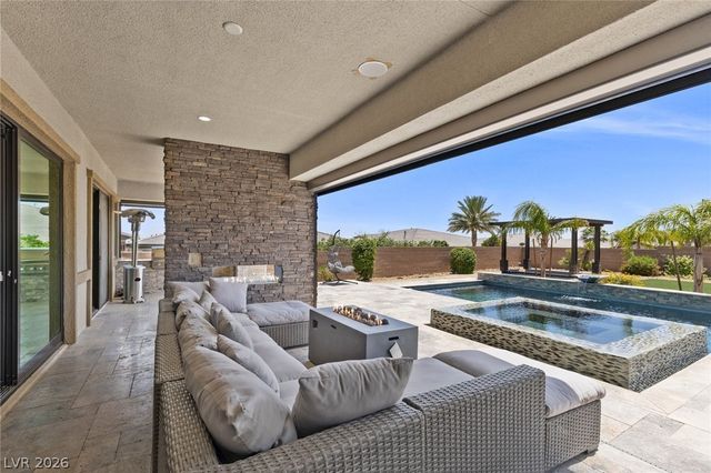 9841 West El Campo Grande Avenue, Las Vegas, NV 89149