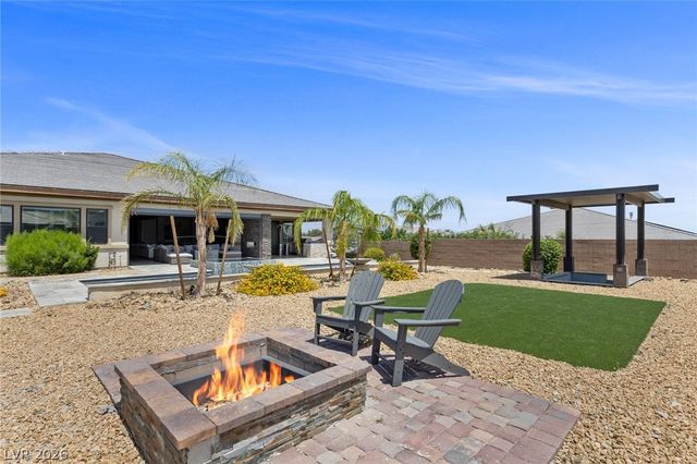 9841 West El Campo Grande Avenue, Las Vegas, NV 89149