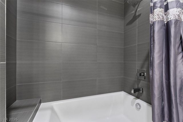 9841 West El Campo Grande Avenue, Las Vegas, NV 89149