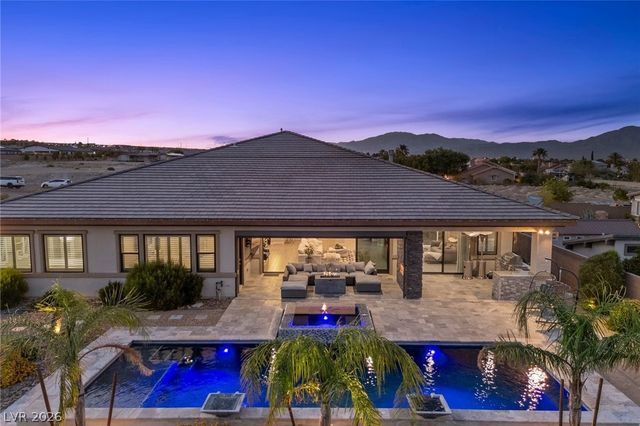 9841 West El Campo Grande Avenue, Las Vegas, NV 89149
