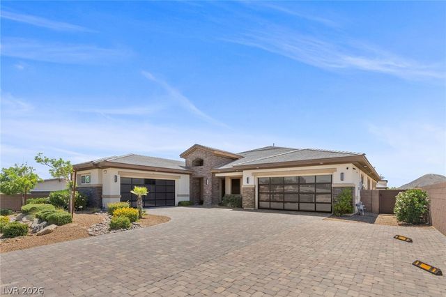 9841 West El Campo Grande Avenue, Las Vegas, NV 89149