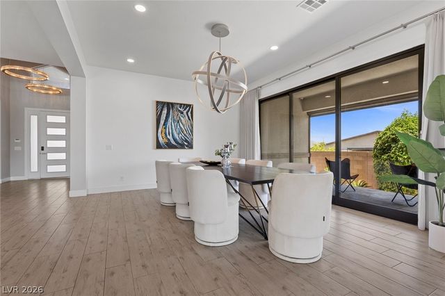 9841 West El Campo Grande Avenue, Las Vegas, NV 89149