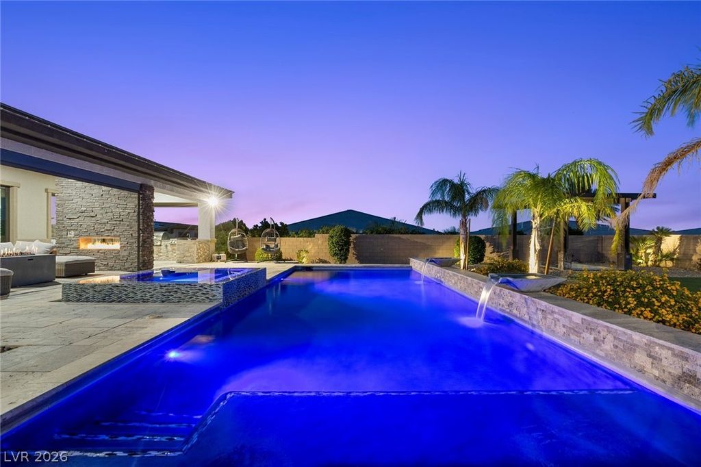 9841 West El Campo Grande Avenue, Las Vegas, NV 89149
