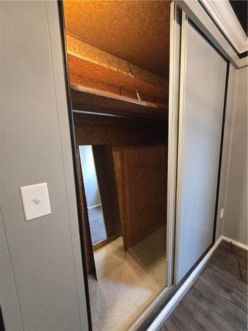 2914 Voelkel Ave 2, Dormont, PA 15216