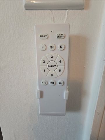 2914 Voelkel Ave 2, Dormont, PA 15216