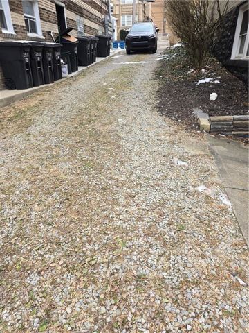 2914 Voelkel Ave 2, Dormont, PA 15216