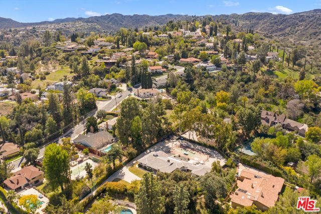 19630 Rosita Street, Tarzana (los Angeles), CA 91356