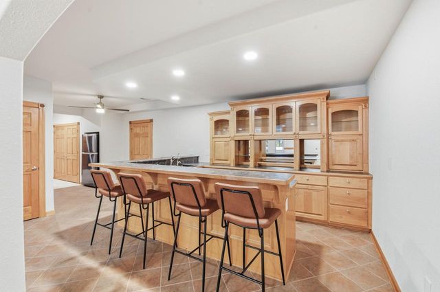 N64W38481 S Woodlake CIRCLE, Oconomowoc, WI 53066