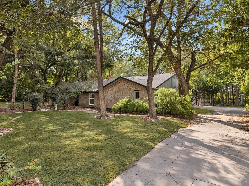 1018 Randy Road, Cedar Hill, TX 75104 — exterior