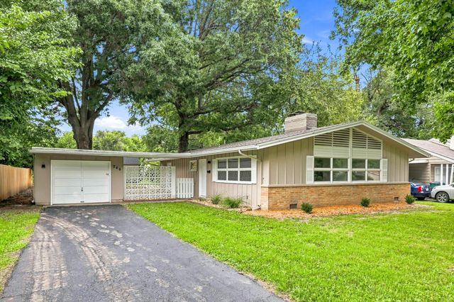 746 N Oak Grove Avenue, Springfield, MO 65802