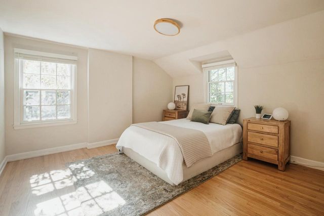 4750 N Ardmore AVENUE, Whitefish Bay, WI 53211