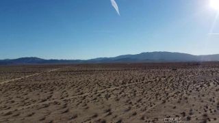 0 Raymond, 29 Palms, CA 92277