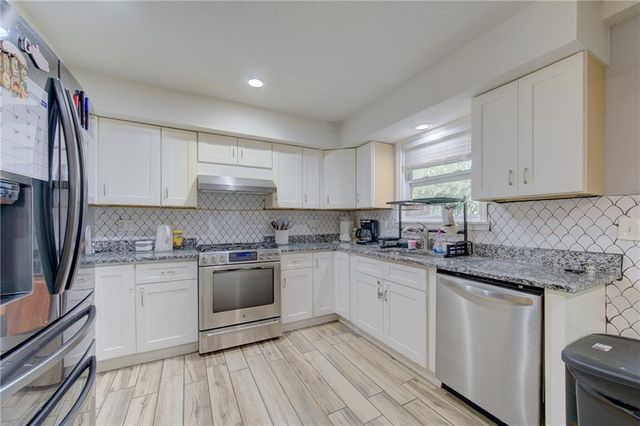 11424 Palmer Avenue, Kansas City, MO 64134
