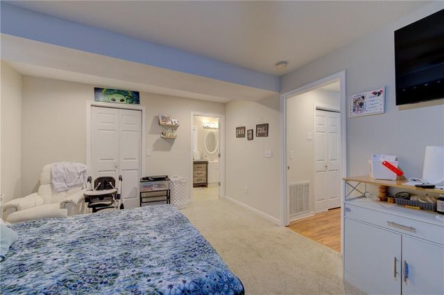 11424 Palmer Avenue, Kansas City, MO 64134