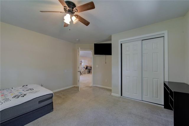 11424 Palmer Avenue, Kansas City, MO 64134