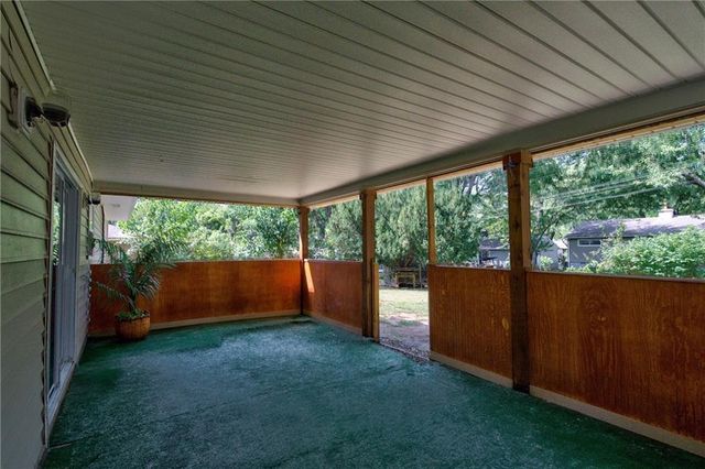 11424 Palmer Avenue, Kansas City, MO 64134