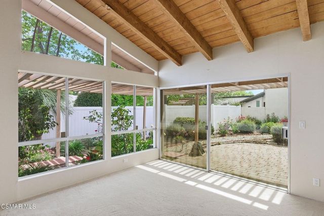 1082 Barrow Court, Westlake Village, CA 91361