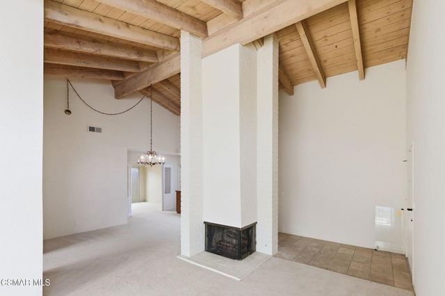 1082 Barrow Court, Westlake Village, CA 91361