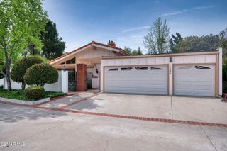 1082 Barrow Court, Westlake Village, CA 91361