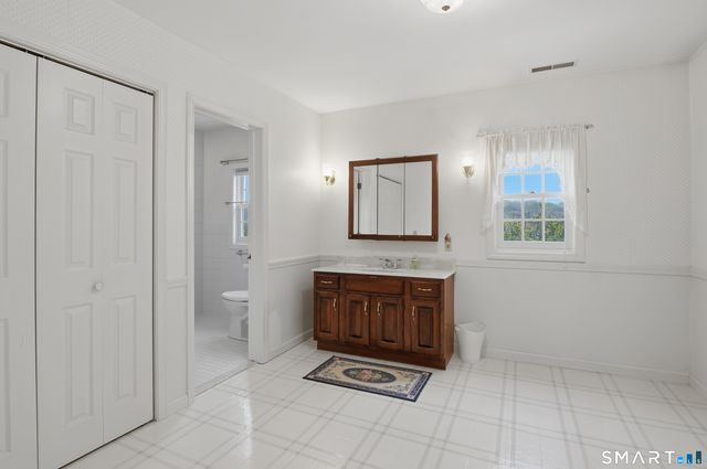 17 Minor Road, Wolcott, CT 06716