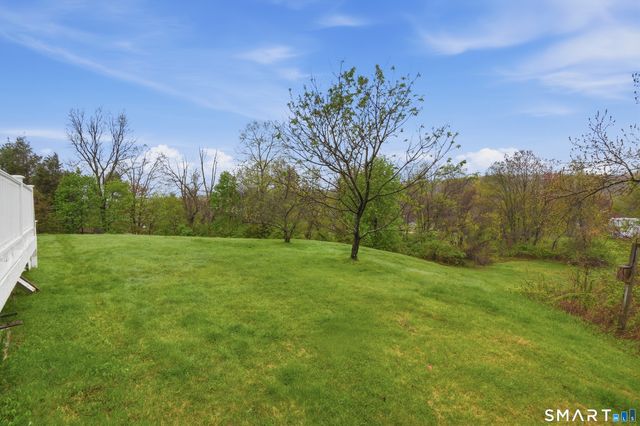 17 Minor Road, Wolcott, CT 06716