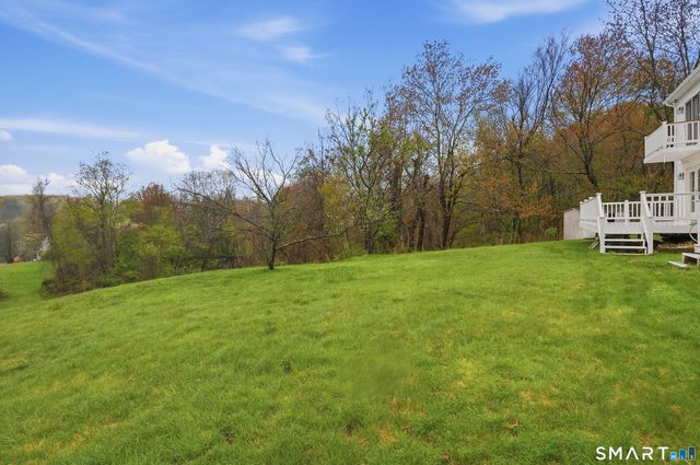 17 Minor Road, Wolcott, CT 06716