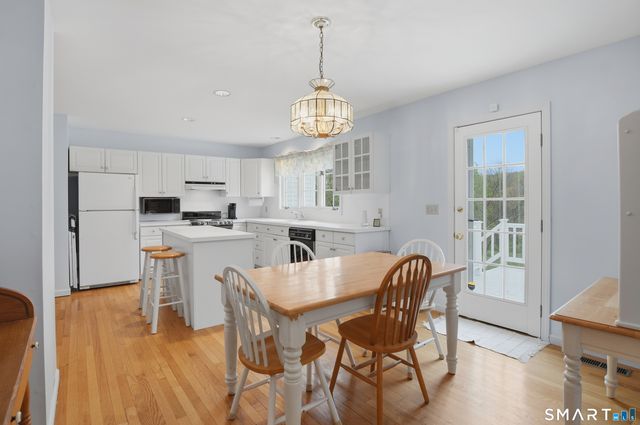 17 Minor Road, Wolcott, CT 06716
