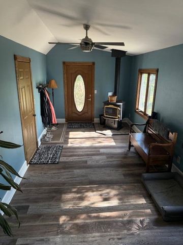 916 Nature Lane, Montgomery, MI 49255