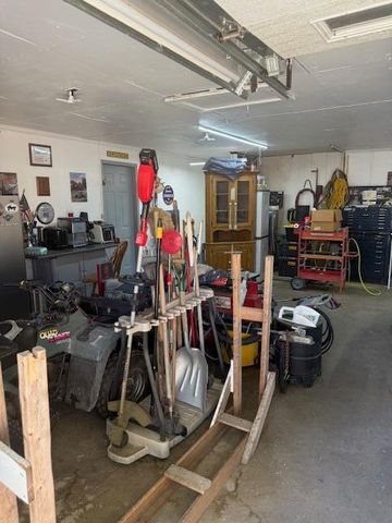 916 Nature Lane, Montgomery, MI 49255