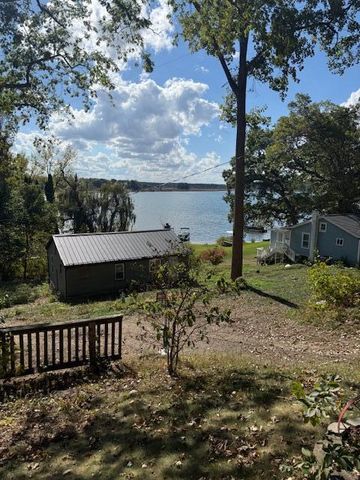 916 Nature Lane, Montgomery, MI 49255